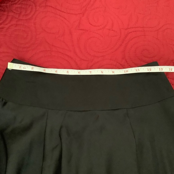 SUNNY LEIGH Black Ruffled Skirt - Picture 4 of 7